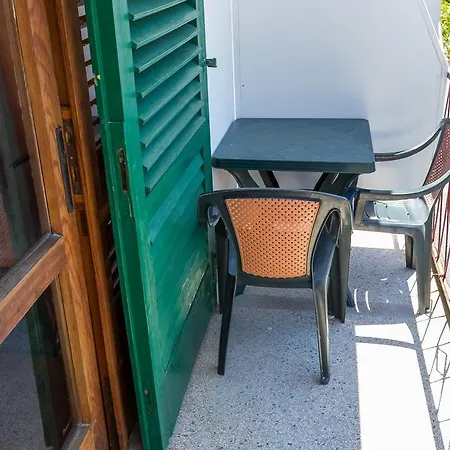 Leonarda Apartment *