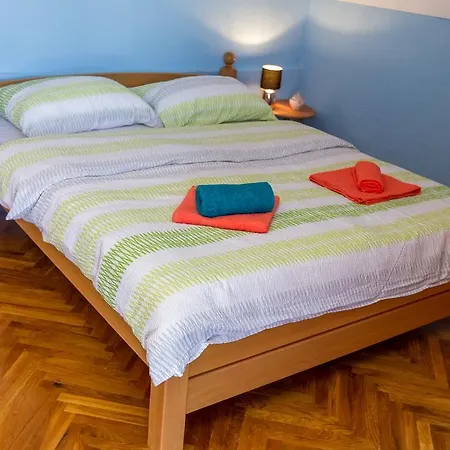 Apartment Leonarda Vodice